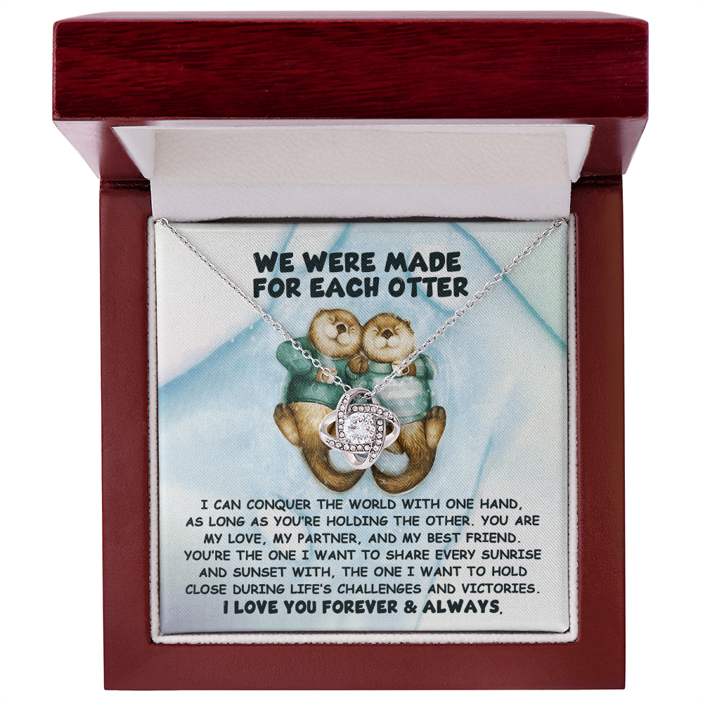 Soulmate - We Were Made For Each Otter – Romantic Love Knot Necklace