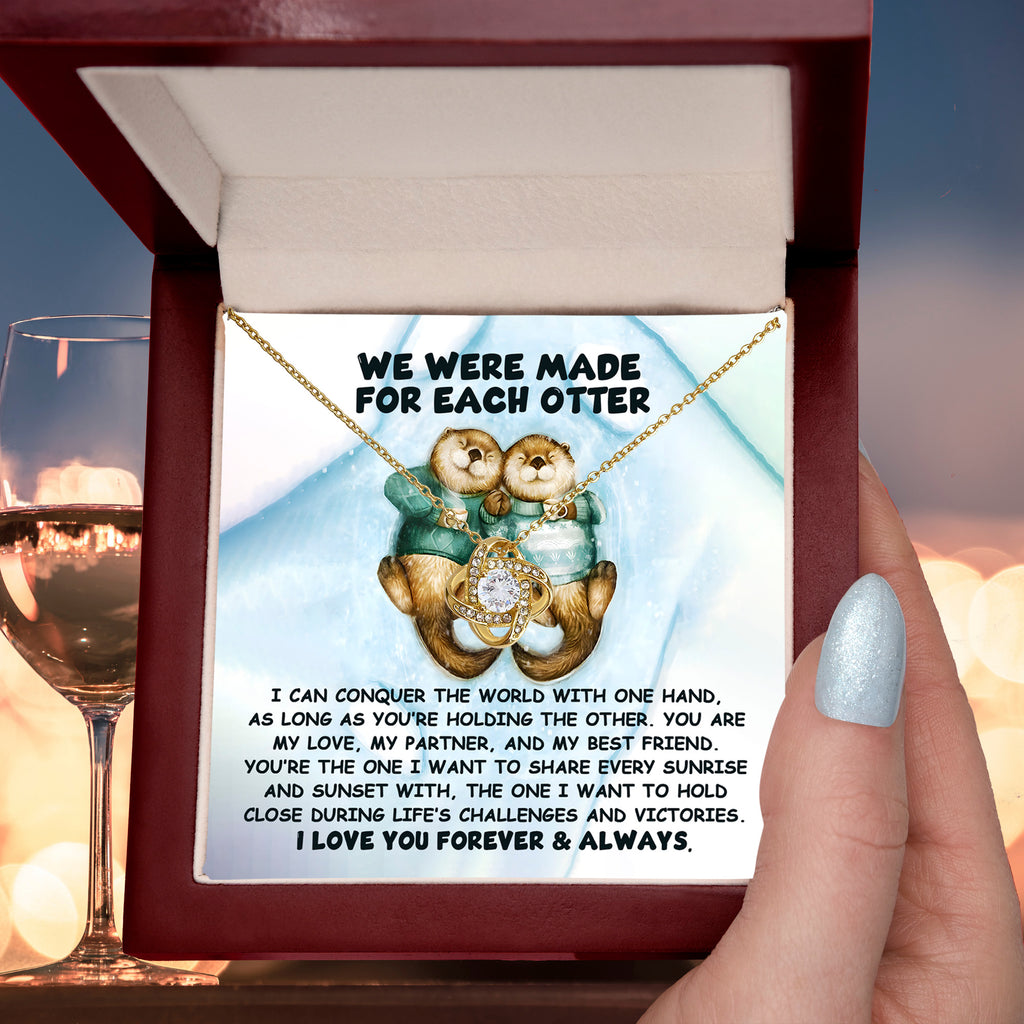 Soulmate - We Were Made For Each Otter – Romantic Love Knot Necklace