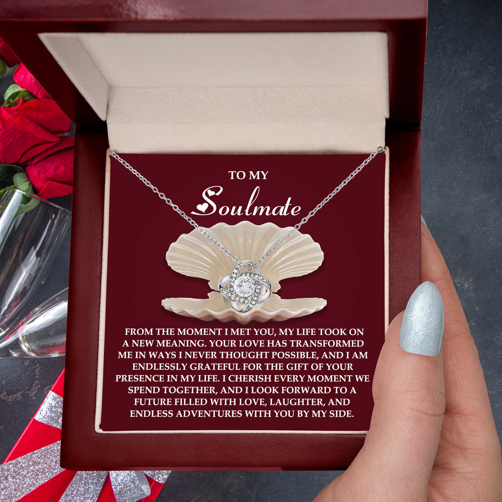 Soulmate - Every Moment Together - Love Knot Necklace with Heartfelt Message