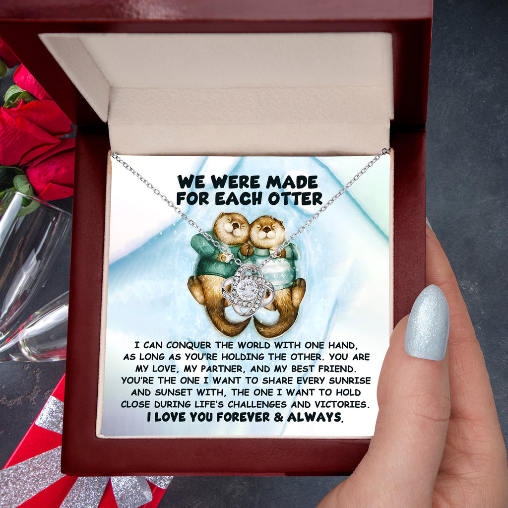 Soulmate - We Were Made For Each Otter – Romantic Love Knot Necklace